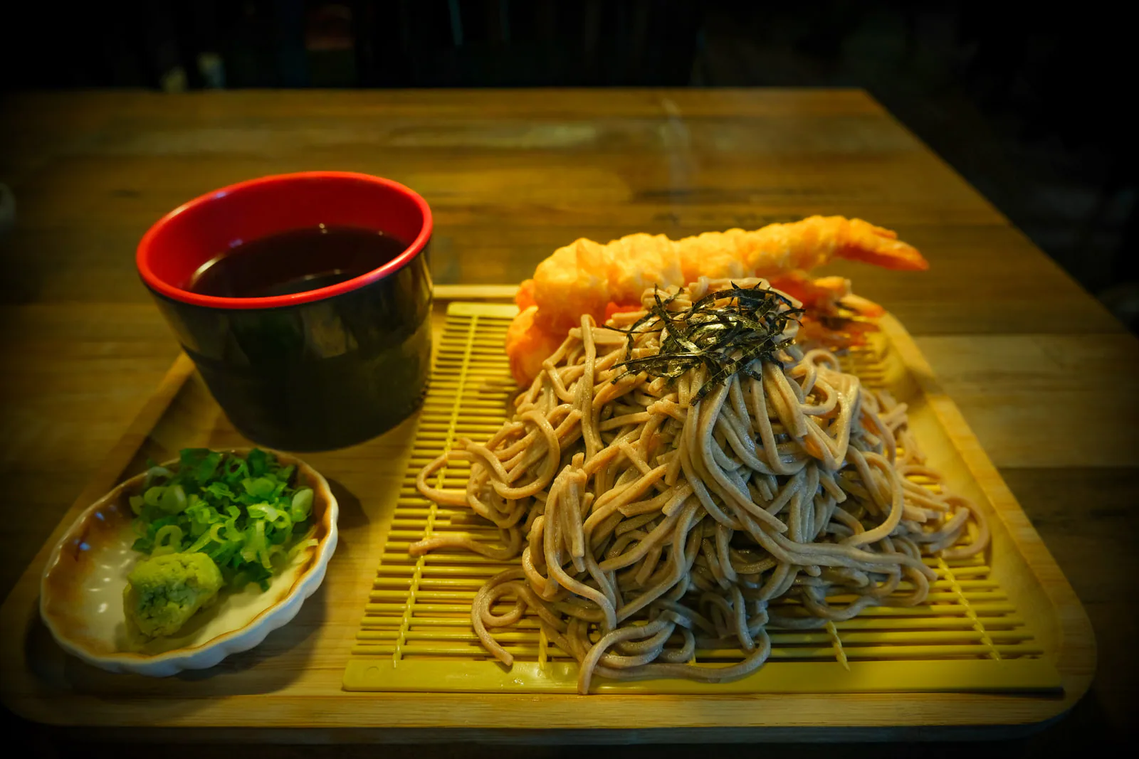 Cold soba with shrimp tempura and dipping sauce